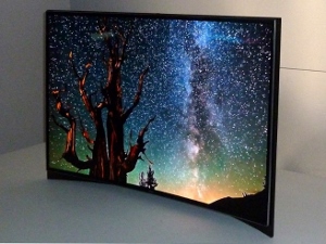 Screen curved