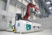 Mobiler CNC-Roboter für die Bearbeitung von CFK-Großstrukturen. © Fraunhofer IFAM