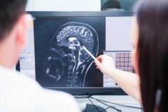 Imaging procedures such as magnetic resonance tomography (MRT) allow to measure the activity of brains and help prenatal treatment of diseases. © Okrasyuk - shutterstock
